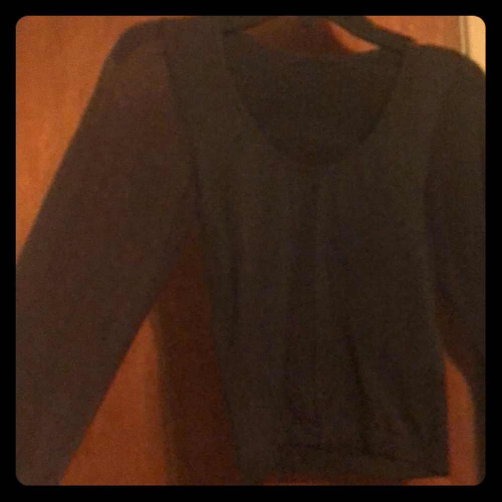 Long sleeve crop top